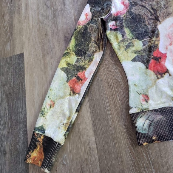 Alberto Makali velvet top - Picture 8 of 8